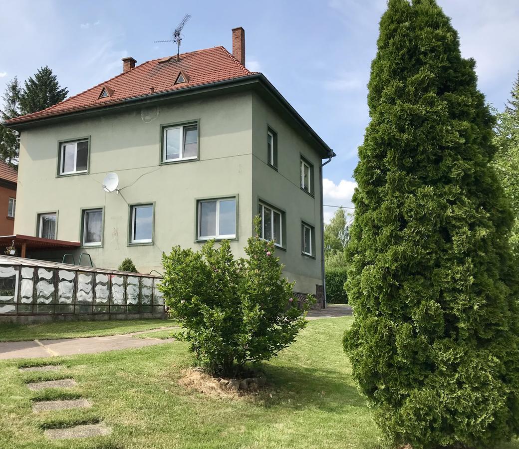 Ubytovani Janina Apartment Broumov Exterior photo
