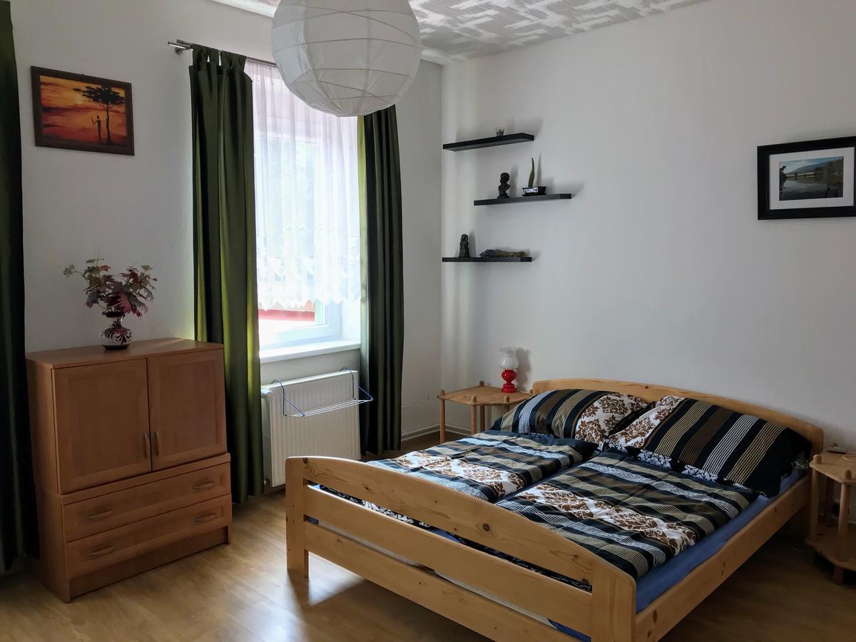Ubytovani Janina Apartment Broumov Exterior photo